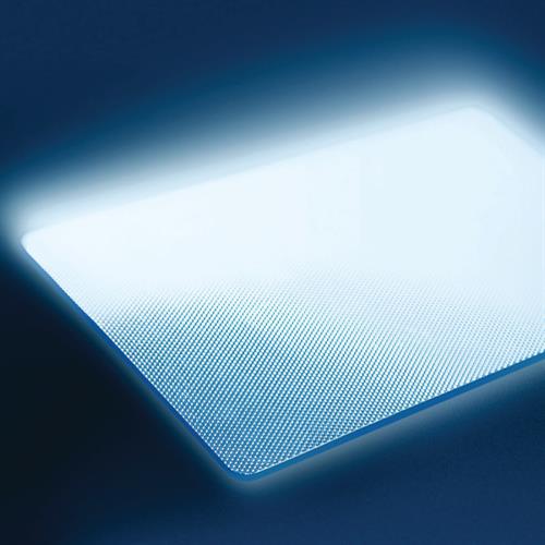LIGHT GUIDEING PRISMATIC PLATE